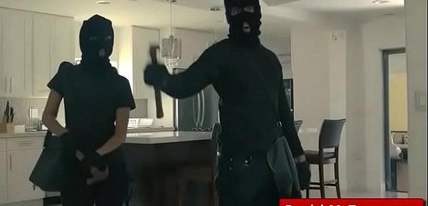  Submissived XXX Bandits Of Bondage with Sophia Leone video-01